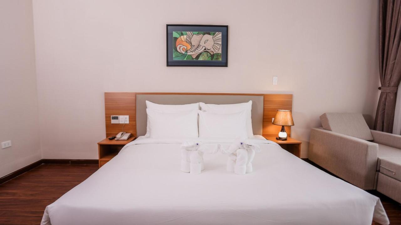 Elephants Hotel Buon Ma Thuot Bagian luar foto