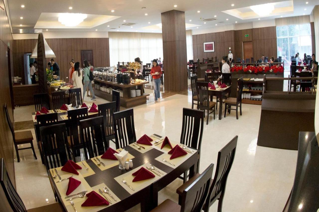 Elephants Hotel Buon Ma Thuot Bagian luar foto